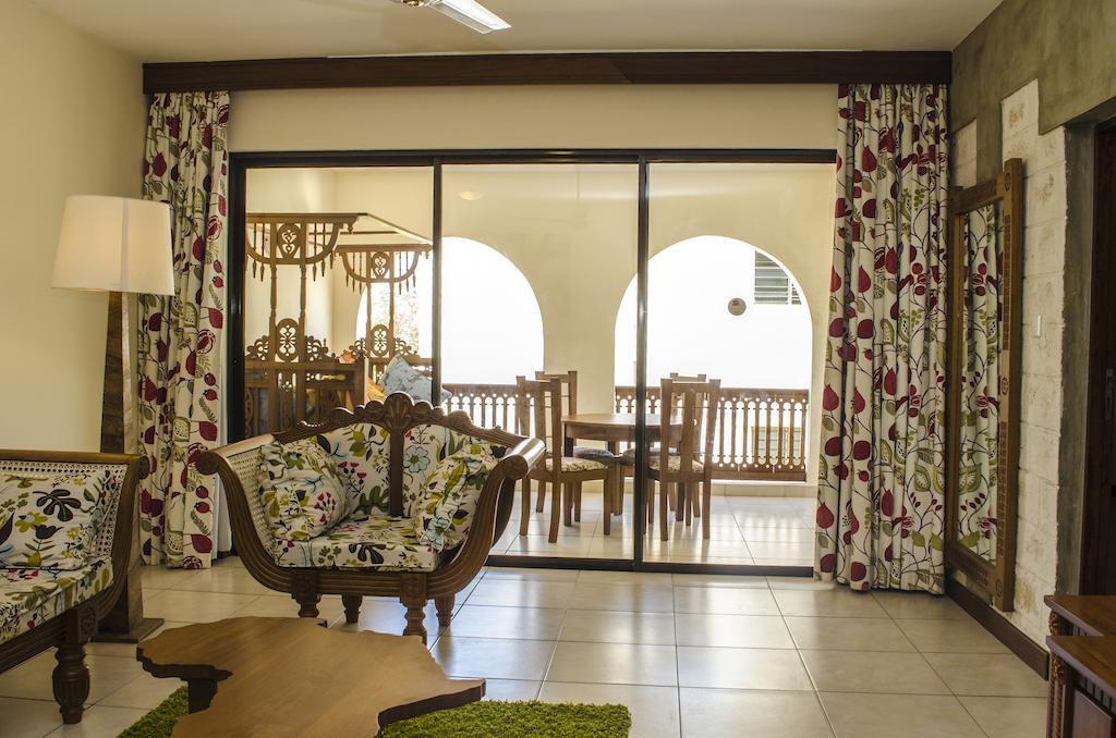 Lotfa Resort Diani Diani Beach Ruang foto