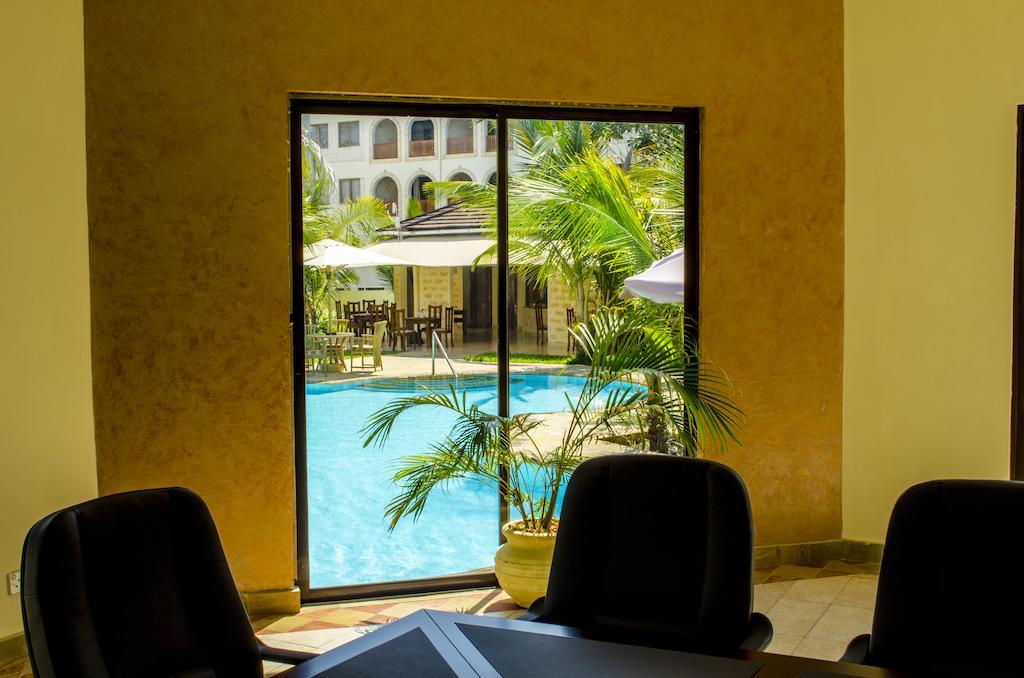 Lotfa Resort Diani Diani Beach Bagian luar foto